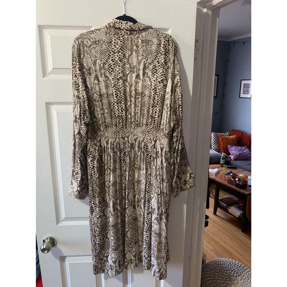 Free People Wild Nights Duster in Snake print - Picture 5 of 7